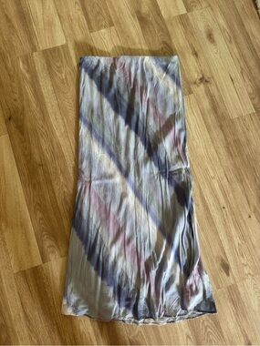 cloth & stone Diagonal Tie-Dye Maxi Skirt in Lavender and Blue